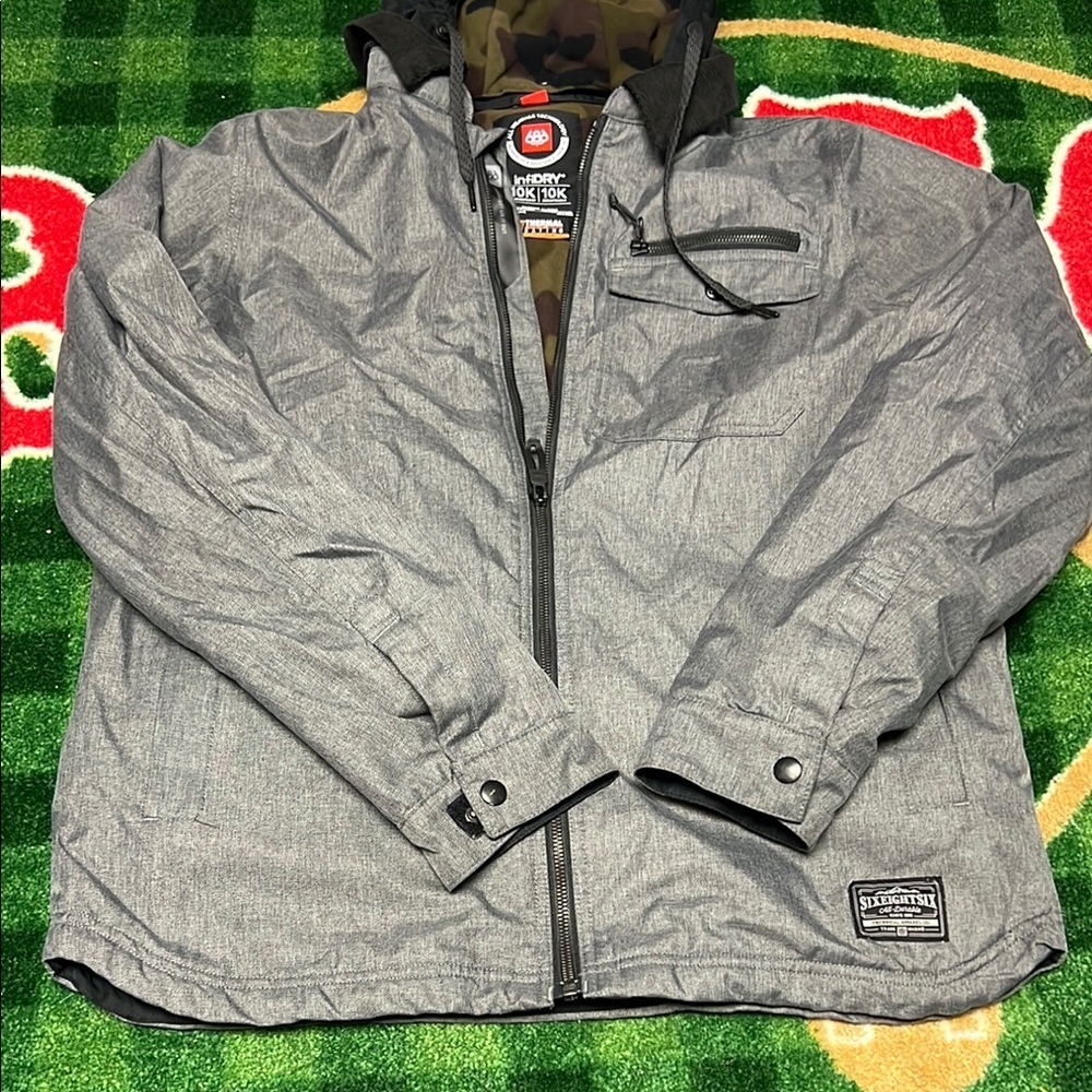 686 Men's Small InfiDry Waterproof Camo Hoody Snowboarding Jacket